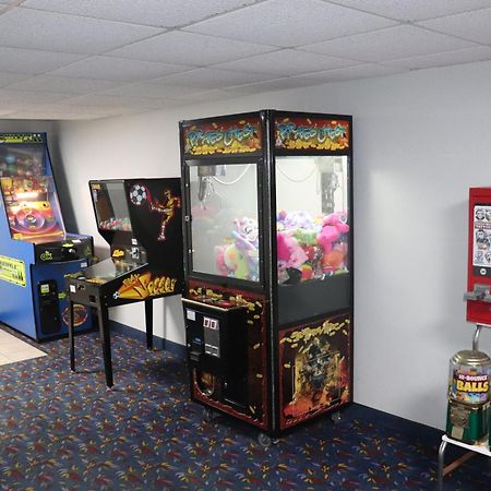 Econo Lodge Inn & Suites Wisconsin Dells Eksteriør billede