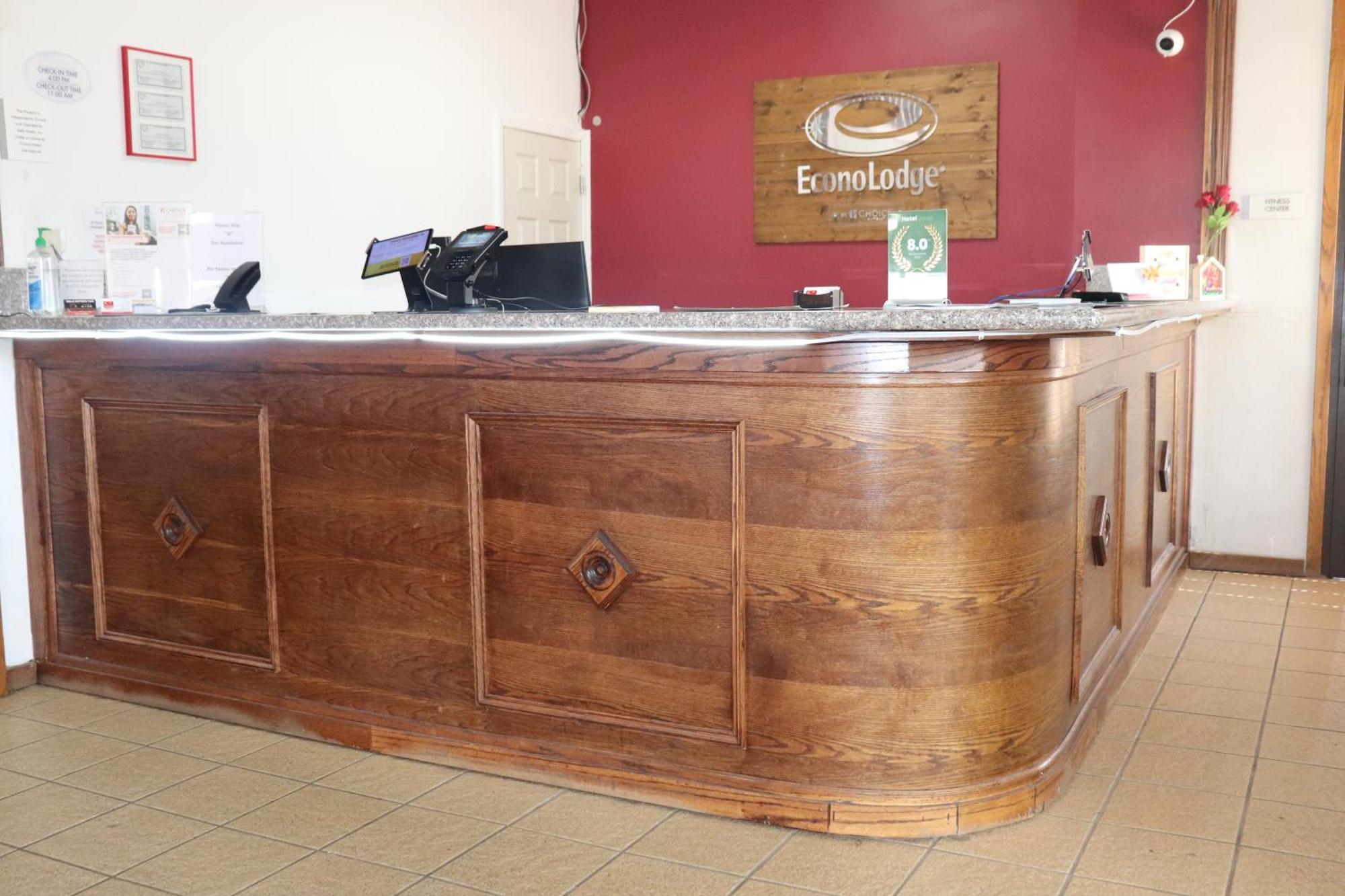 Econo Lodge Inn & Suites Wisconsin Dells Eksteriør billede