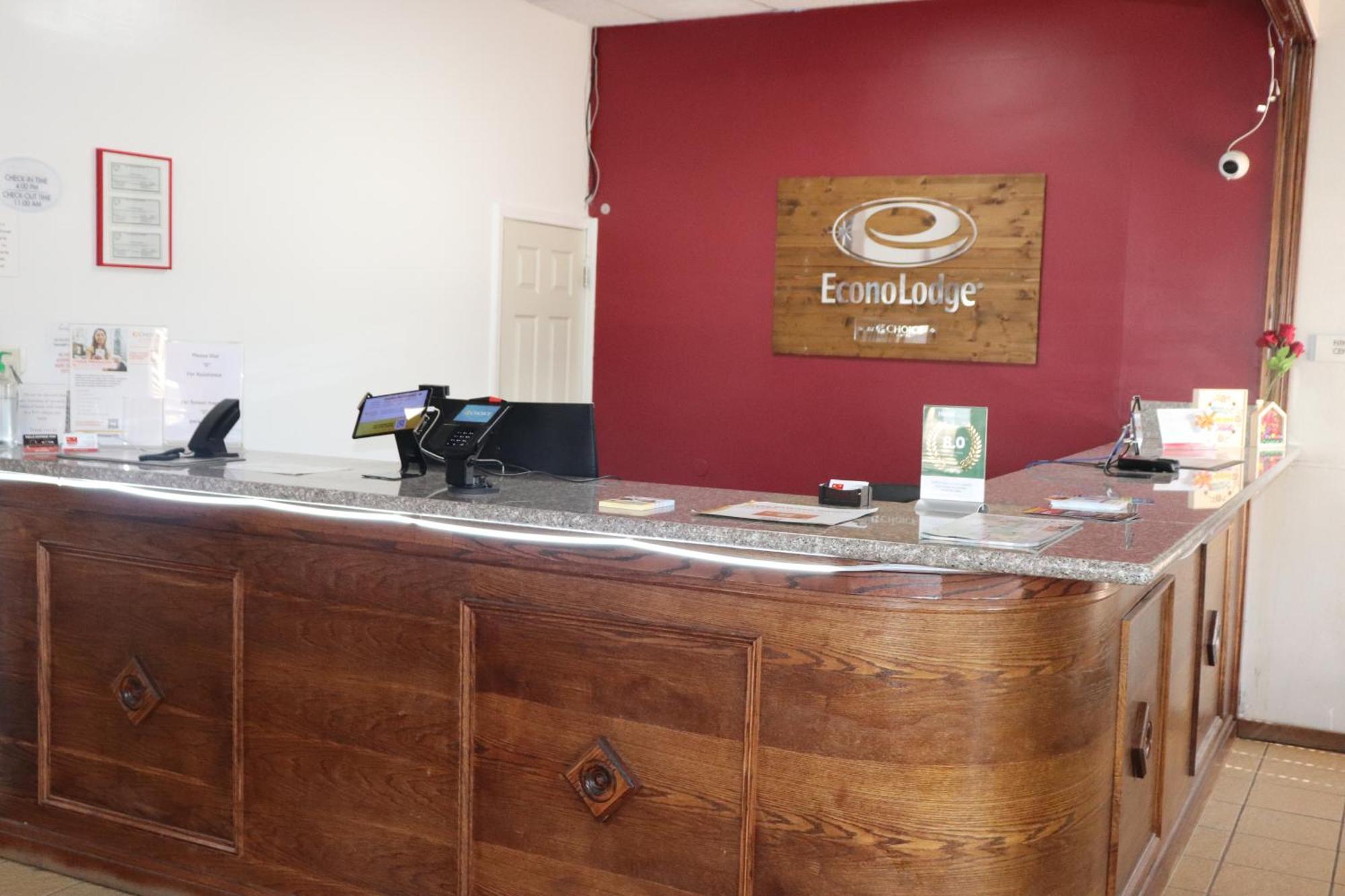 Econo Lodge Inn & Suites Wisconsin Dells Eksteriør billede
