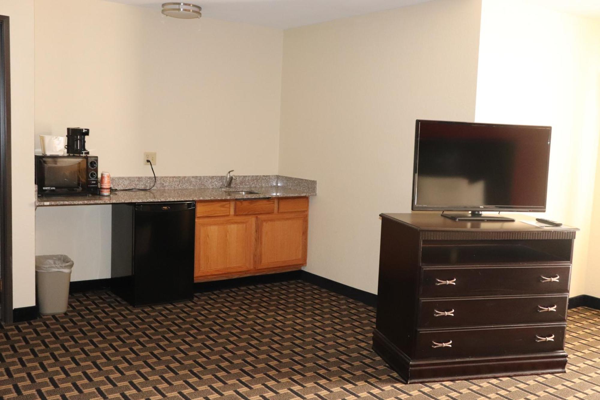 Econo Lodge Inn & Suites Wisconsin Dells Eksteriør billede